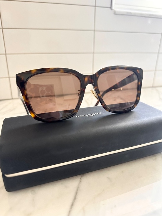 Givenchy Tortoiseshell Square Sunglasses main image 9